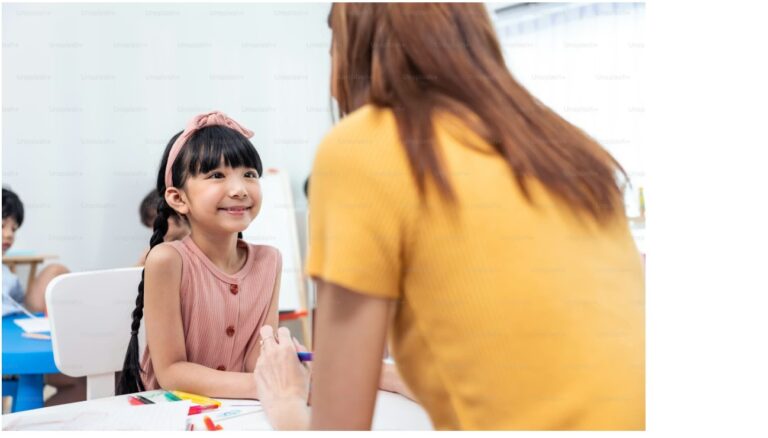 Academic counsellor guiding children to improve focus, confidence, and academic performance