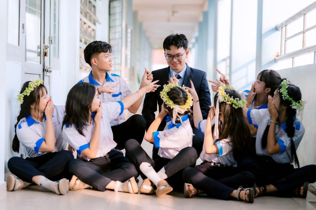 Positive teacher-student bonding in a classroom